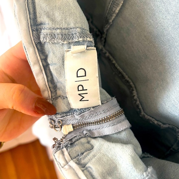 MP / D Revolve Halter Jean Dress - Picture 7 of 7